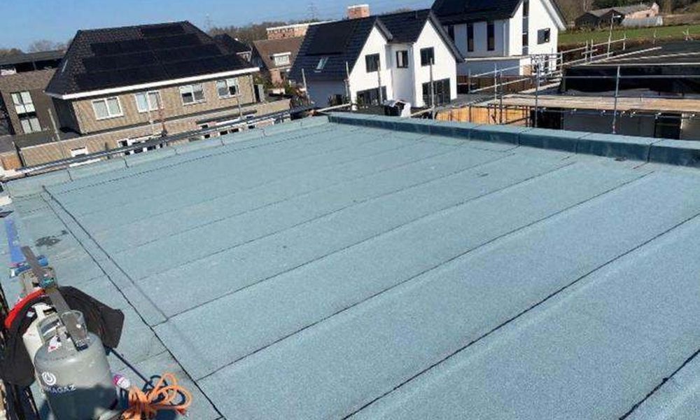 Nieuw dak in Dinteloord laten aanleggen Geheel nieuw plat dak aangelegd